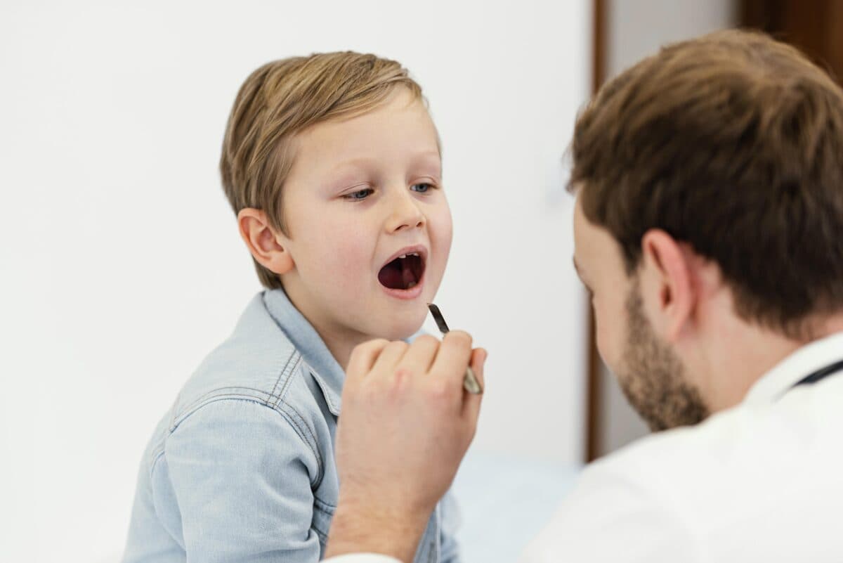 Child strep throat examination - Robbinsville NJ pediatrician diagnosis